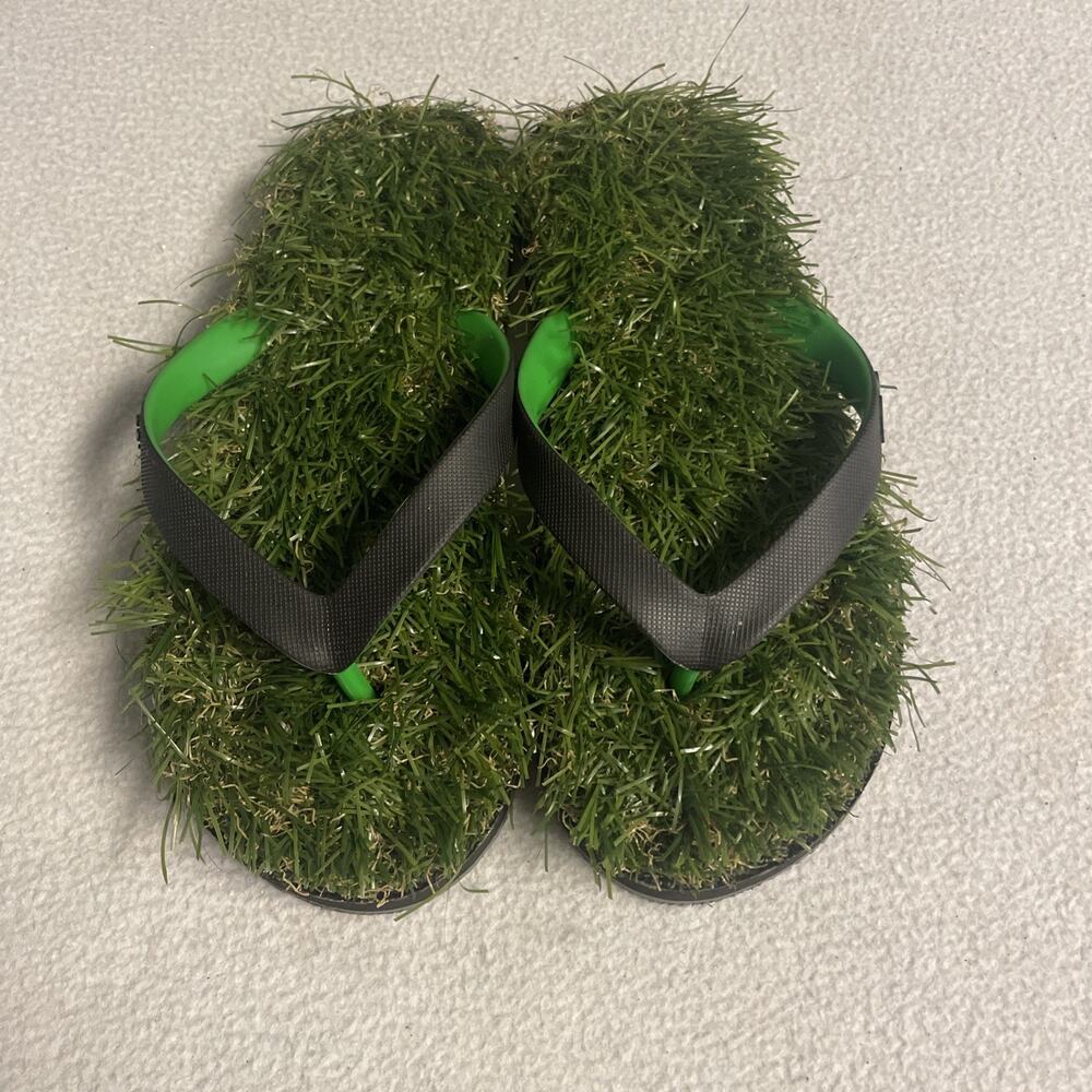 Funny Grass Flip Flops Sandals Synthetic Lawn Turf Shoes Mens 7.5 Womens 9 GFF